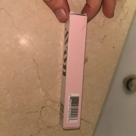 Glimmer Shadow - Picture 6 of 10